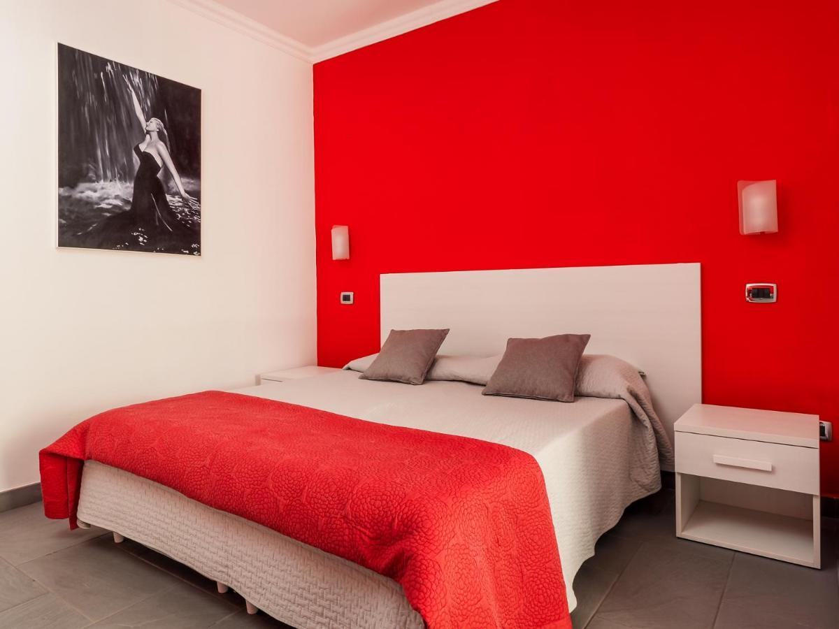 La Dolce Vita Relax - Cozy Apt In Sorrento Apartment Luaran gambar