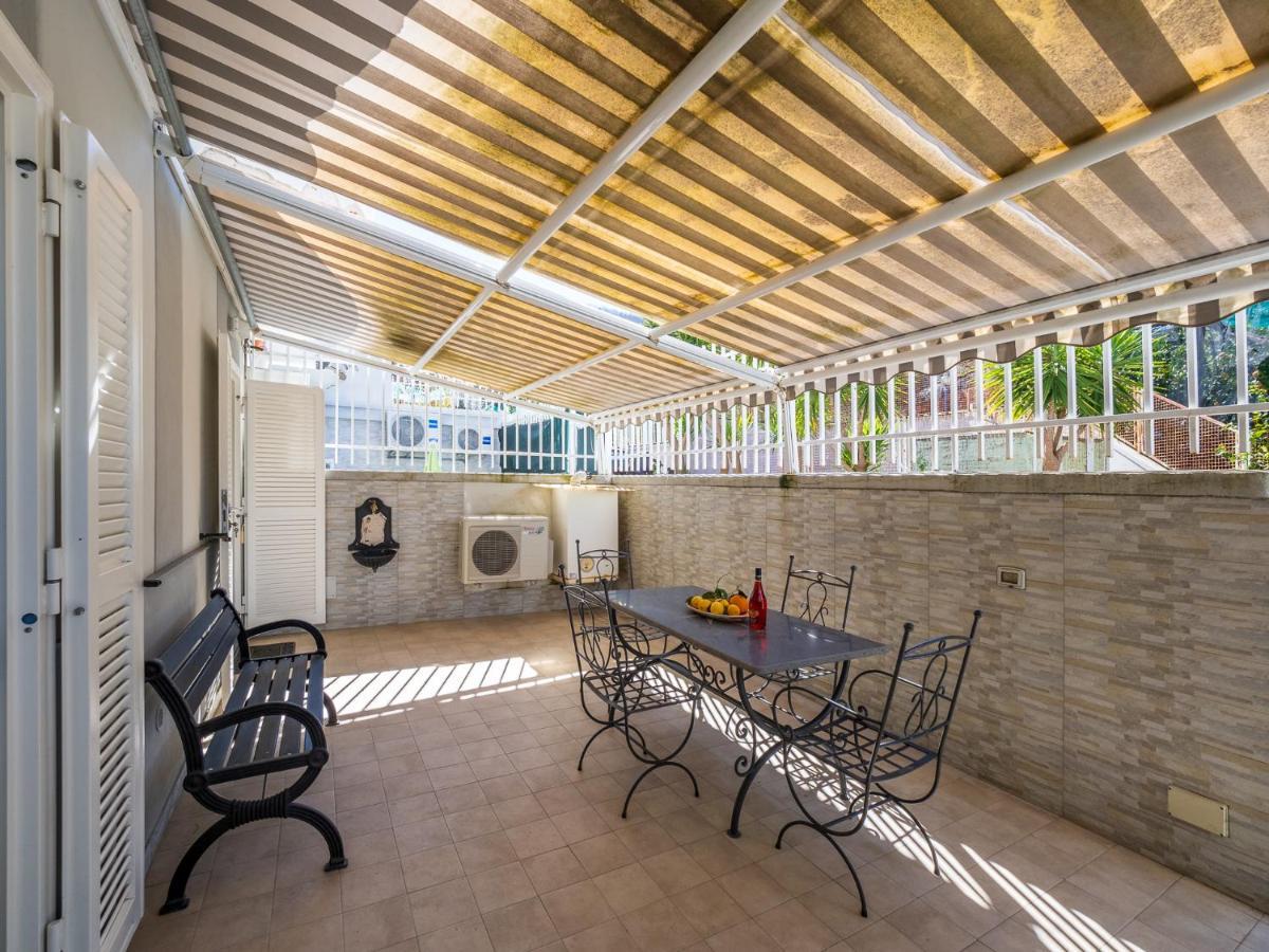 La Dolce Vita Relax - Cozy Apt In Sorrento Apartment Luaran gambar