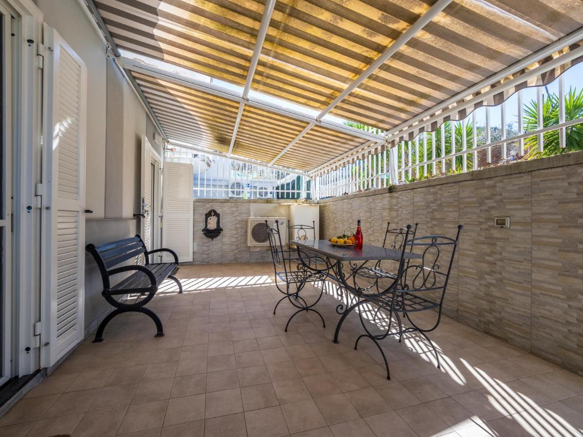 La Dolce Vita Relax - Cozy Apt In Sorrento Apartment Luaran gambar