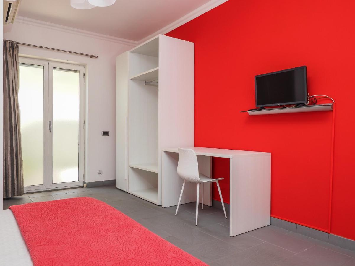 La Dolce Vita Relax - Cozy Apt In Sorrento Apartment Luaran gambar